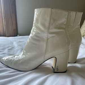 Sam Edelman White boots